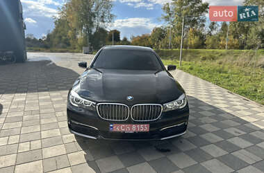 Седан BMW 7 Series 2016 в Самборе