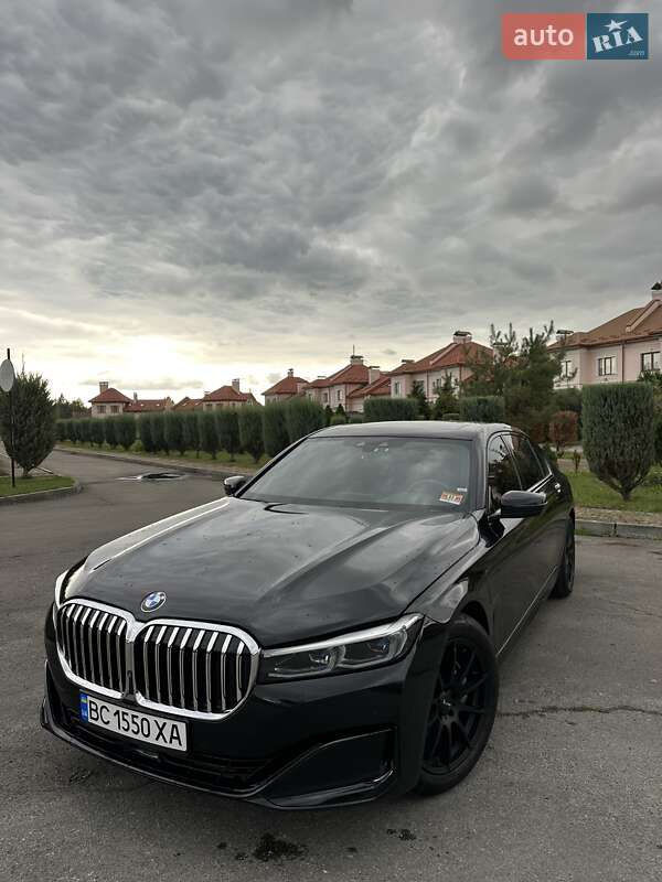Седан BMW 7 Series 2017 в 