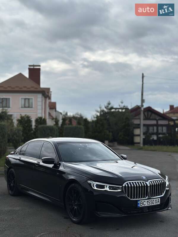 Седан BMW 7 Series 2017 в Шептицькому