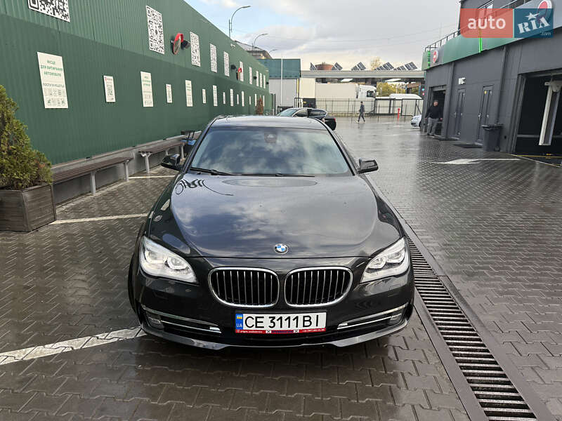 Седан BMW 7 Series 2013 в Черновцах