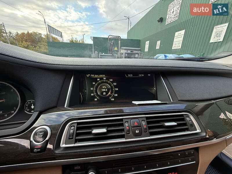 Седан BMW 7 Series 2013 в Черновцах