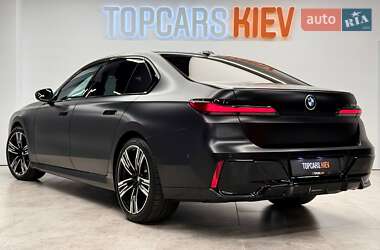 Седан BMW 7 Series 2025 в 