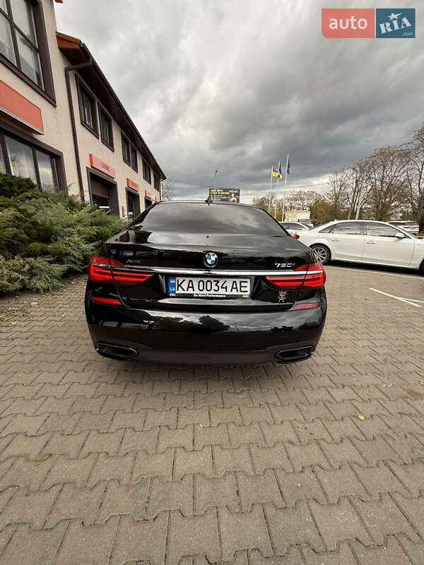 Седан BMW 7 Series 2015 в Киеве