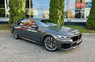 Седан BMW 7 Series 2022 в 