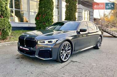 Седан BMW 7 Series 2022 в 