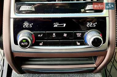 Седан BMW 7 Series 2022 в 