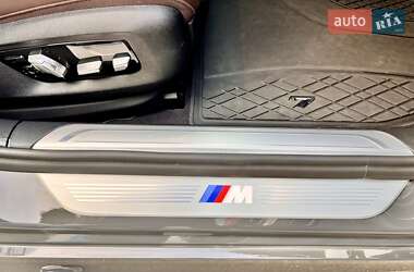 Седан BMW 7 Series 2022 в 