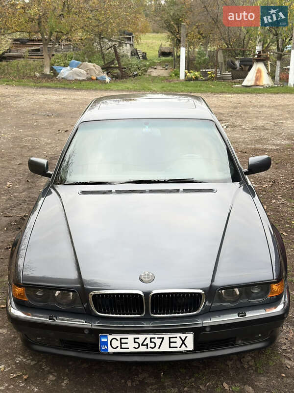 Седан BMW 7 Series 2000 в Черновцах