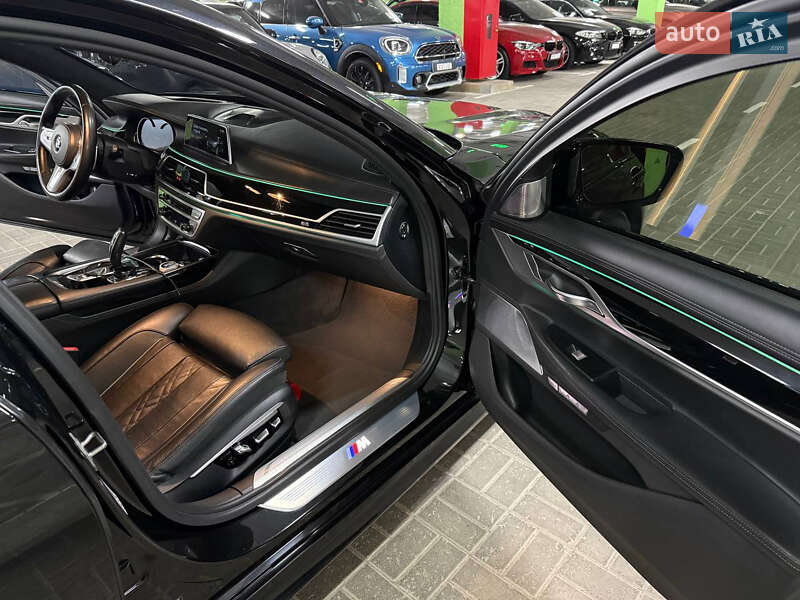 Седан BMW 7 Series 2016 в Києві фото 8 Седан BMW 7 Series 2016 в Києві