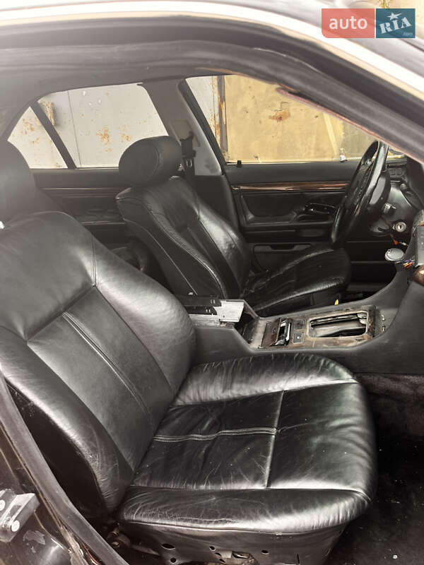 Седан BMW 7 Series 1995 в Черновцах фото 6 Седан BMW 7 Series 1995 в Черновцах