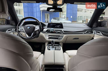 Седан BMW 7 Series 2019 в 