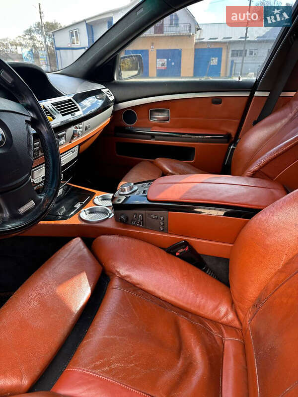 Седан BMW 7 Series 2005 в Долине фото 26 Седан BMW 7 Series 2005 в Долине