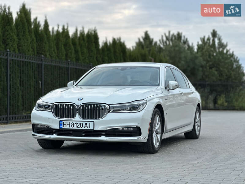 Седан BMW 7 Series 2017 в Одесі