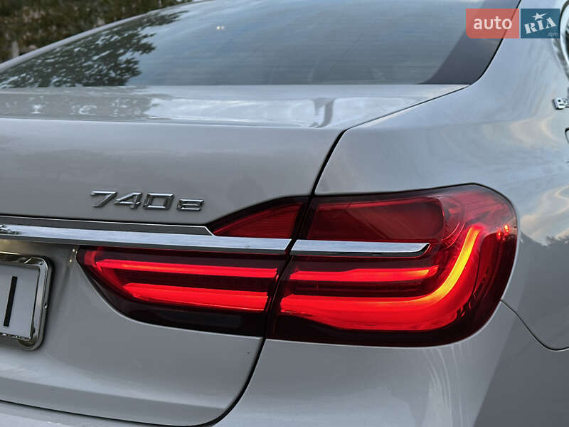 Седан BMW 7 Series 2017 в Одесі