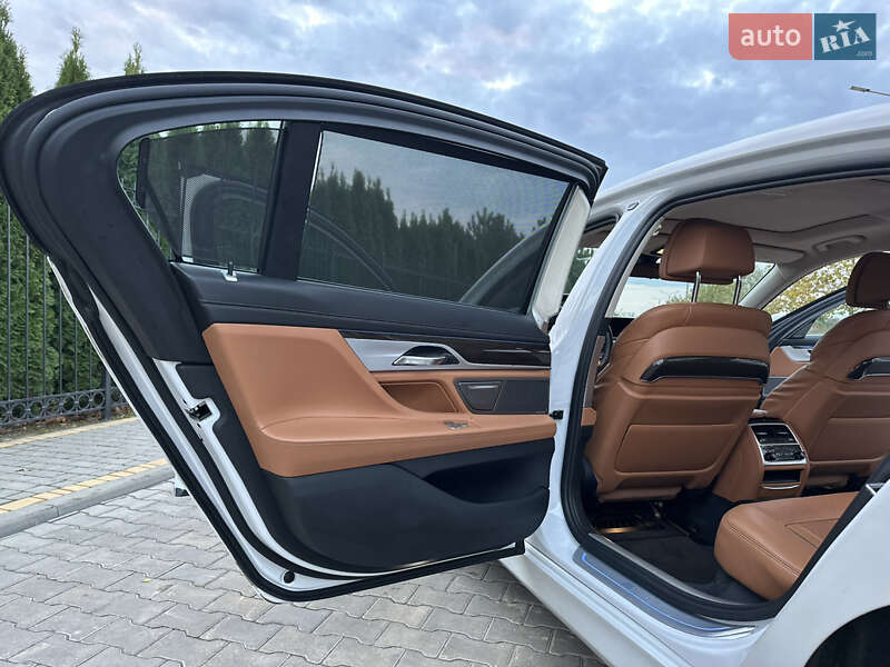 Седан BMW 7 Series 2017 в Одесі