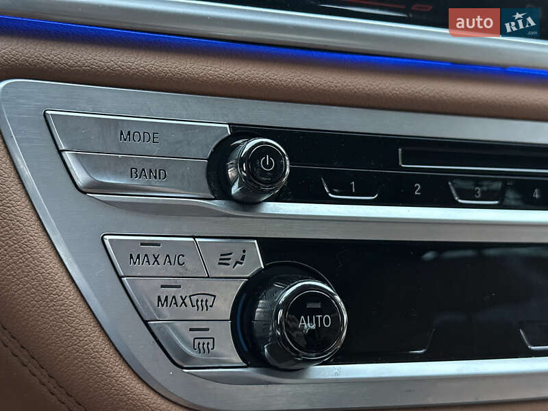 Седан BMW 7 Series 2017 в Одесі