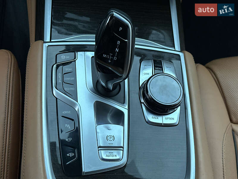 Седан BMW 7 Series 2017 в Одесі