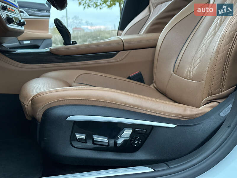Седан BMW 7 Series 2017 в Одесі