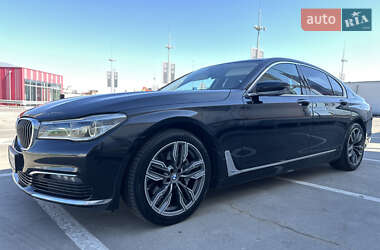 Седан BMW 7 Series 2016 в Киеве