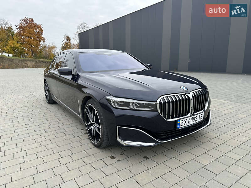 Седан BMW 7 Series 2019 в Хмельницком фото Седан BMW 7 Series 2019 в Хмельницком