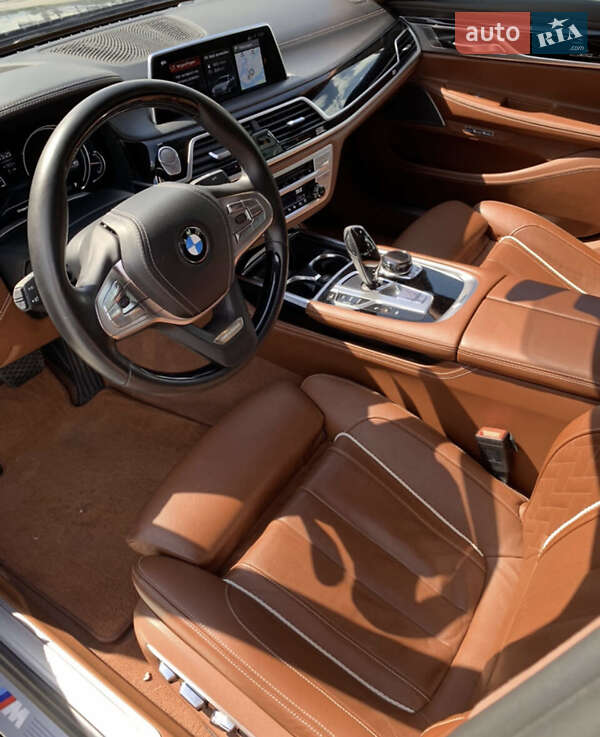 Седан BMW 7 Series 2017 в Киеве фото 9 Седан BMW 7 Series 2017 в Киеве