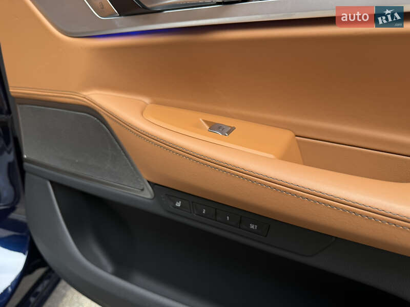 Седан BMW 7 Series 2020 в Киеве фото 14 Седан BMW 7 Series 2020 в Киеве