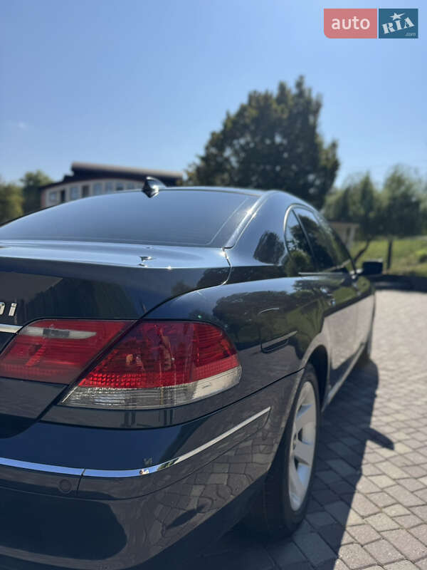 Седан BMW 7 Series 2006 в Городенке