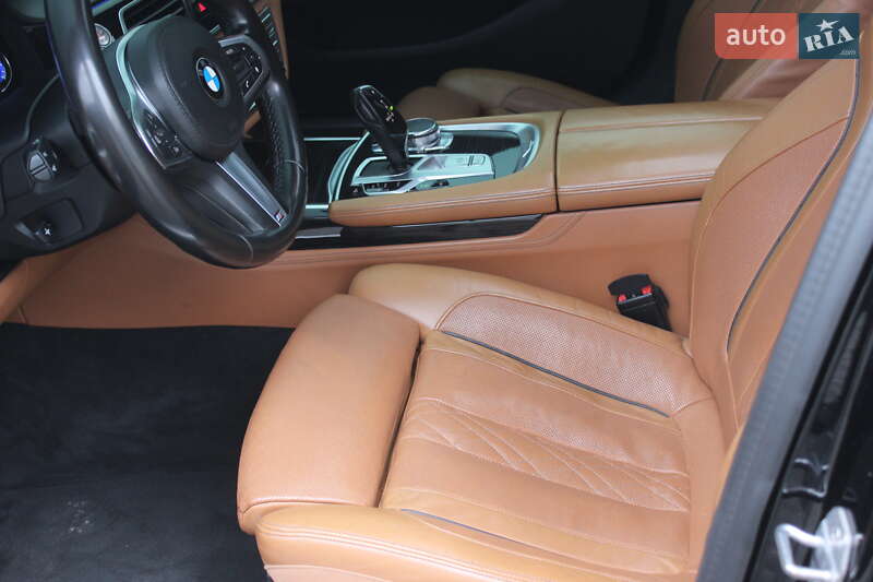 Седан BMW 7 Series 2015 в Днепре фото 29 Седан BMW 7 Series 2015 в Днепре