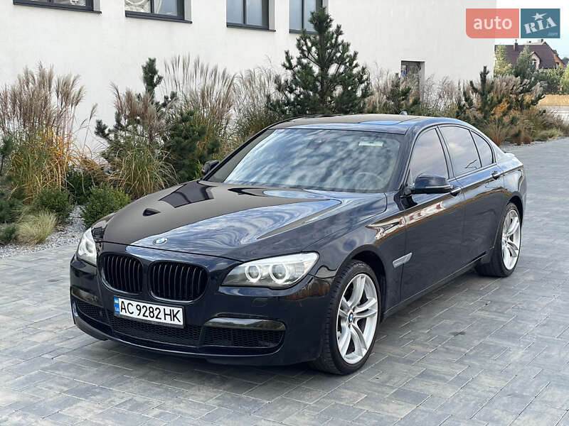 Седан BMW 7 Series 2013 в Луцке