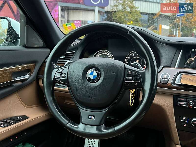 Седан BMW 7 Series 2014 в Киеве фото 32 Седан BMW 7 Series 2014 в Киеве