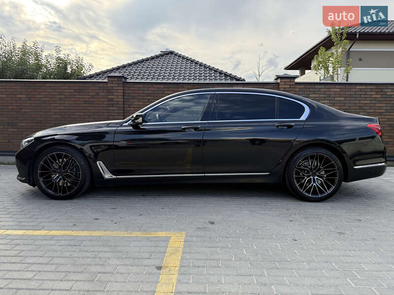 Седан BMW 7 Series 2016 в Вінниці