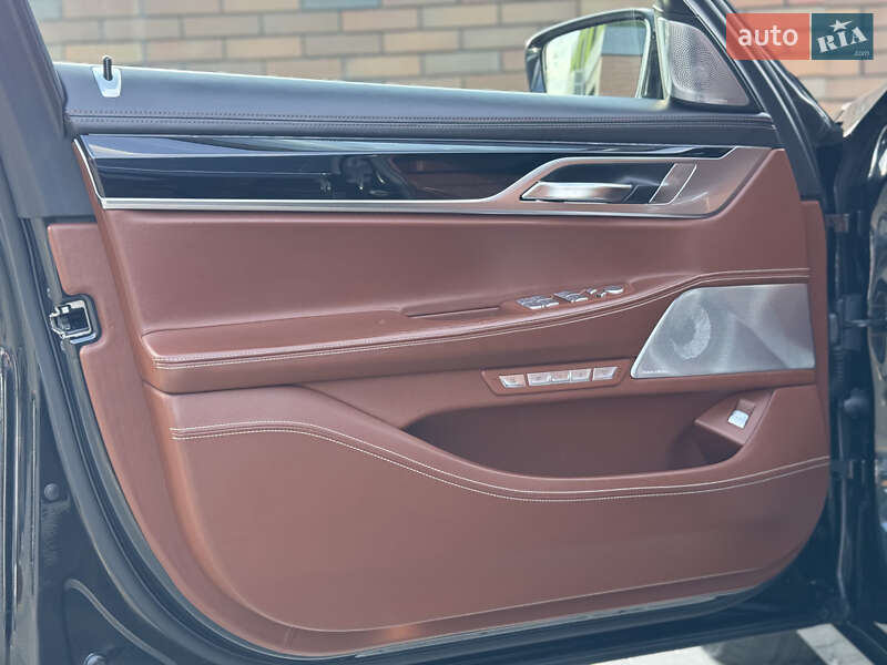 Седан BMW 7 Series 2016 в Вінниці