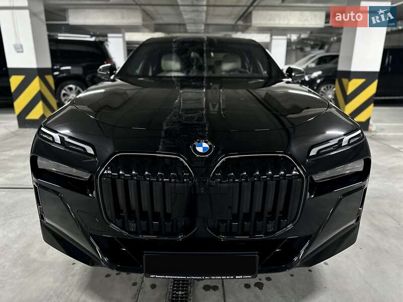 Седан BMW 7 Series 2024 в Дніпрі фото 21 Седан BMW 7 Series 2024 в Дніпрі