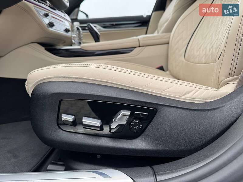 Седан BMW 7 Series 2020 в Киеве фото 36 Седан BMW 7 Series 2020 в Киеве
