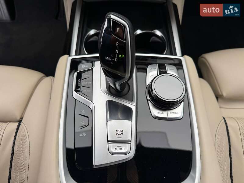 Седан BMW 7 Series 2020 в Киеве фото 32 Седан BMW 7 Series 2020 в Киеве