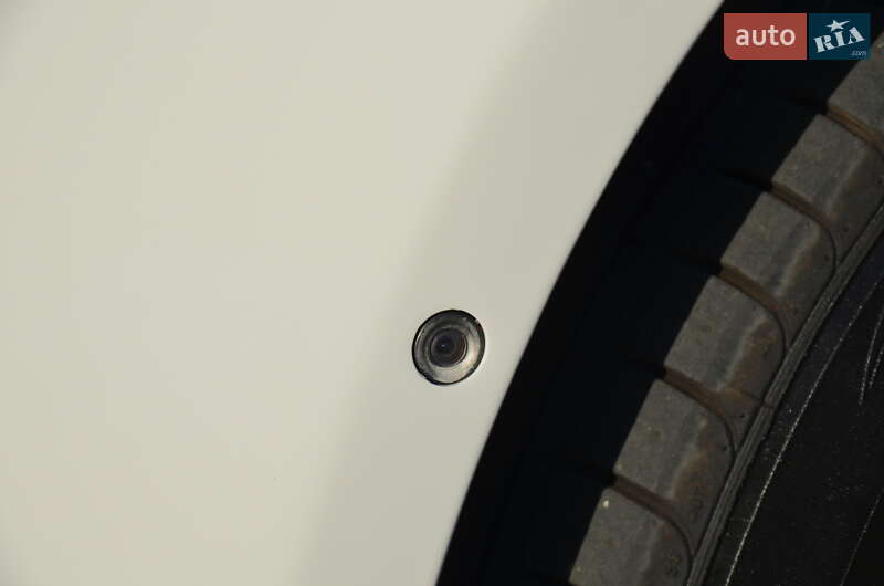 Седан BMW 7 Series 2010 в Харкові фото 33 Седан BMW 7 Series 2010 в Харкові