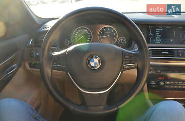 Седан BMW 7 Series 2010 в 
