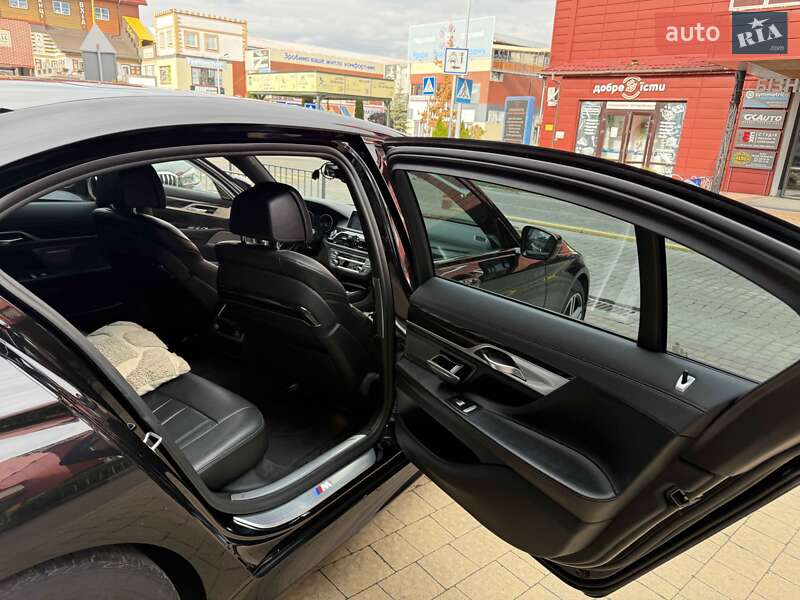 Седан BMW 7 Series 2019 в Львове фото 48 Седан BMW 7 Series 2019 в Львове