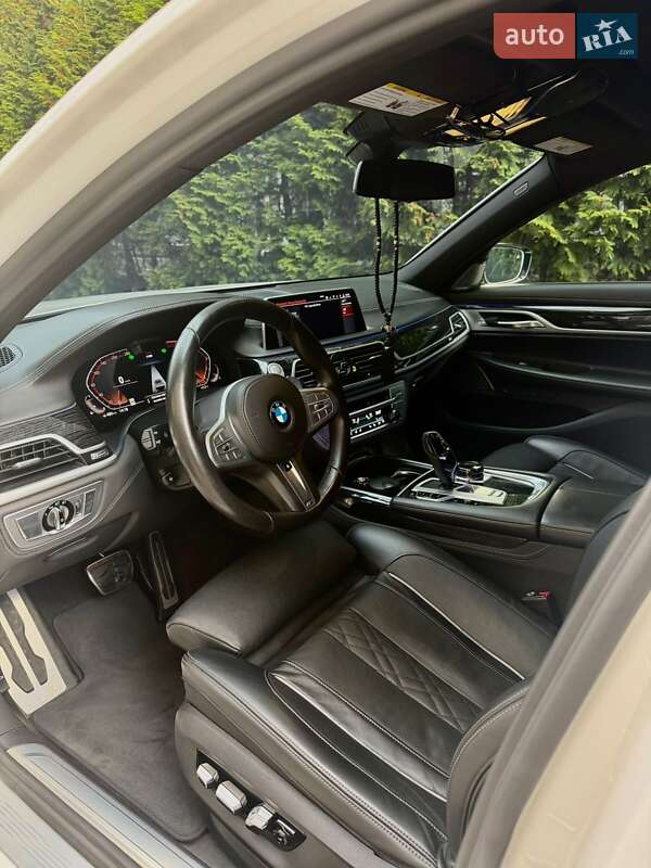 Седан BMW 7 Series 2020 в Киеве