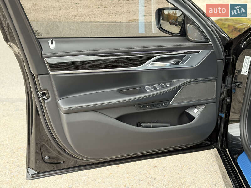 Седан BMW 7 Series 2022 в Днепре фото 16 Седан BMW 7 Series 2022 в Днепре