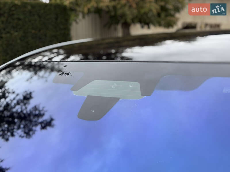 Седан BMW 7 Series 2022 в Львове