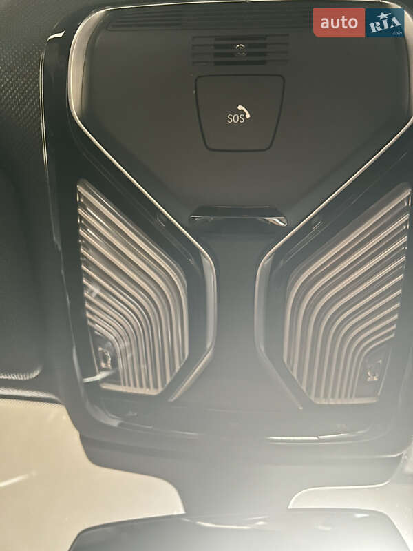 Седан BMW 7 Series 2017 в Почаеве