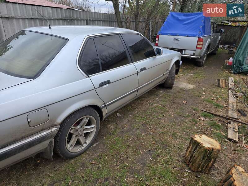 Седан BMW 7 Series 1991 в Слов'янську