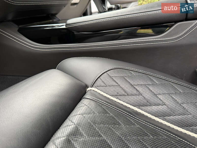 Седан BMW 7 Series 2019 в Ровно фото 55 Седан BMW 7 Series 2019 в Ровно