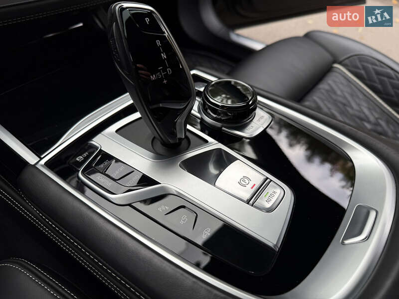 Седан BMW 7 Series 2019 в Ровно фото 62 Седан BMW 7 Series 2019 в Ровно
