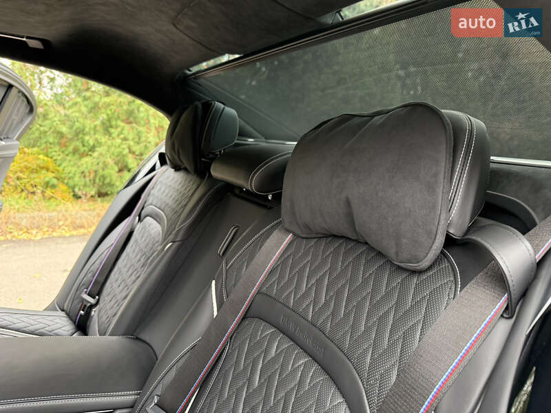 Седан BMW 7 Series 2019 в Ровно фото 118 Седан BMW 7 Series 2019 в Ровно