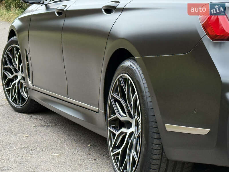 Седан BMW 7 Series 2019 в Ровно фото 136 Седан BMW 7 Series 2019 в Ровно
