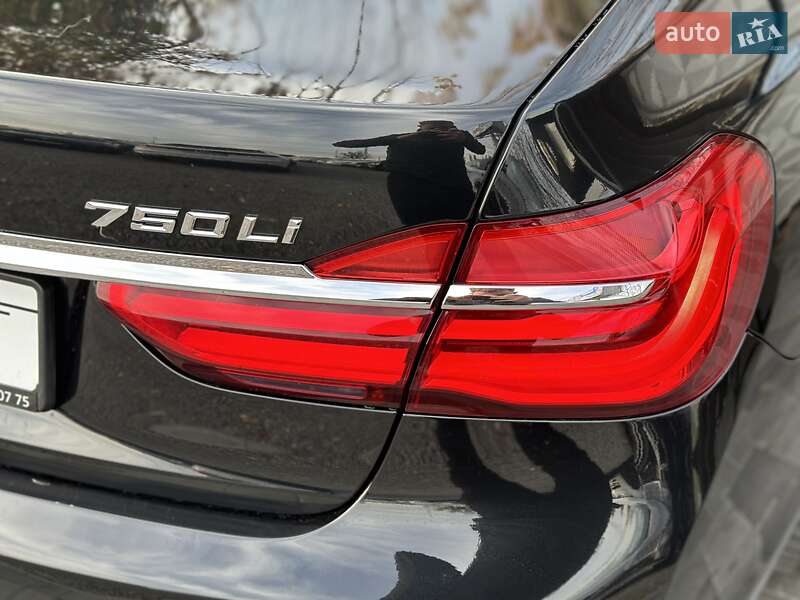 Седан BMW 7 Series 2015 в Киеве фото 13 Седан BMW 7 Series 2015 в Киеве
