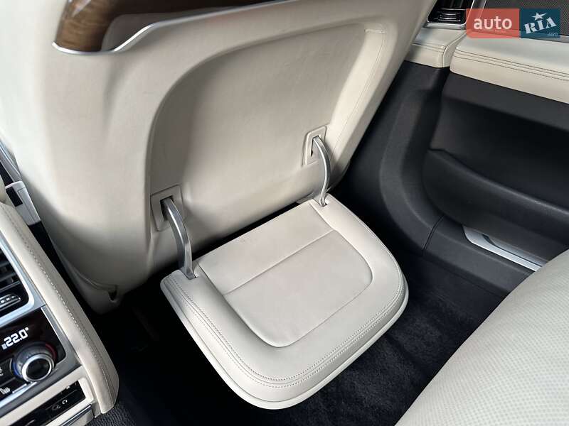 Седан BMW 7 Series 2015 в Киеве фото 41 Седан BMW 7 Series 2015 в Киеве