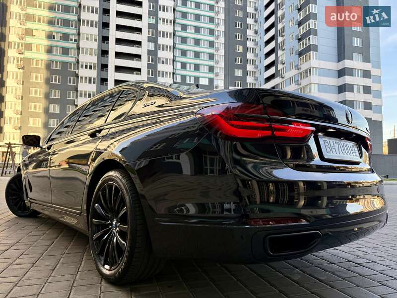 Седан BMW 7 Series 2016 в Одессе фото 41 Седан BMW 7 Series 2016 в Одессе